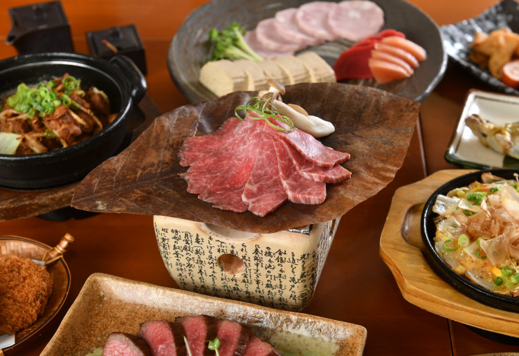 ●2時間飲み放題付●大皿8,000円(税込)プラン
